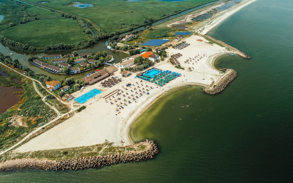Excursie cu barca la Gura Portiței